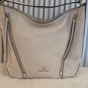 Michael Kors Brooklyn Cream Hobo Bag with Gold Accents w/Flaw*